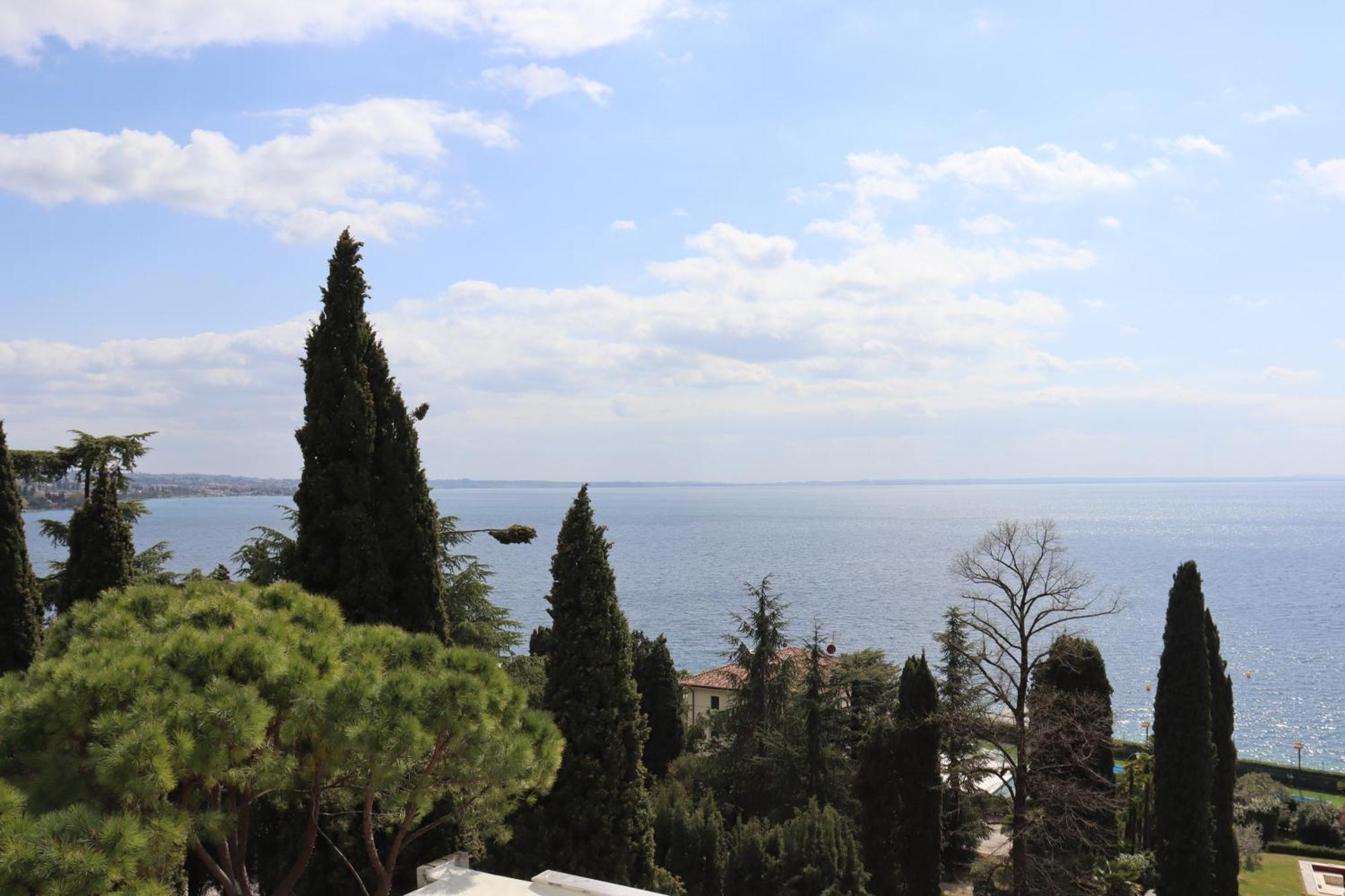 Monika Holiday 315 Magic Lake Garda  Bagian luar foto