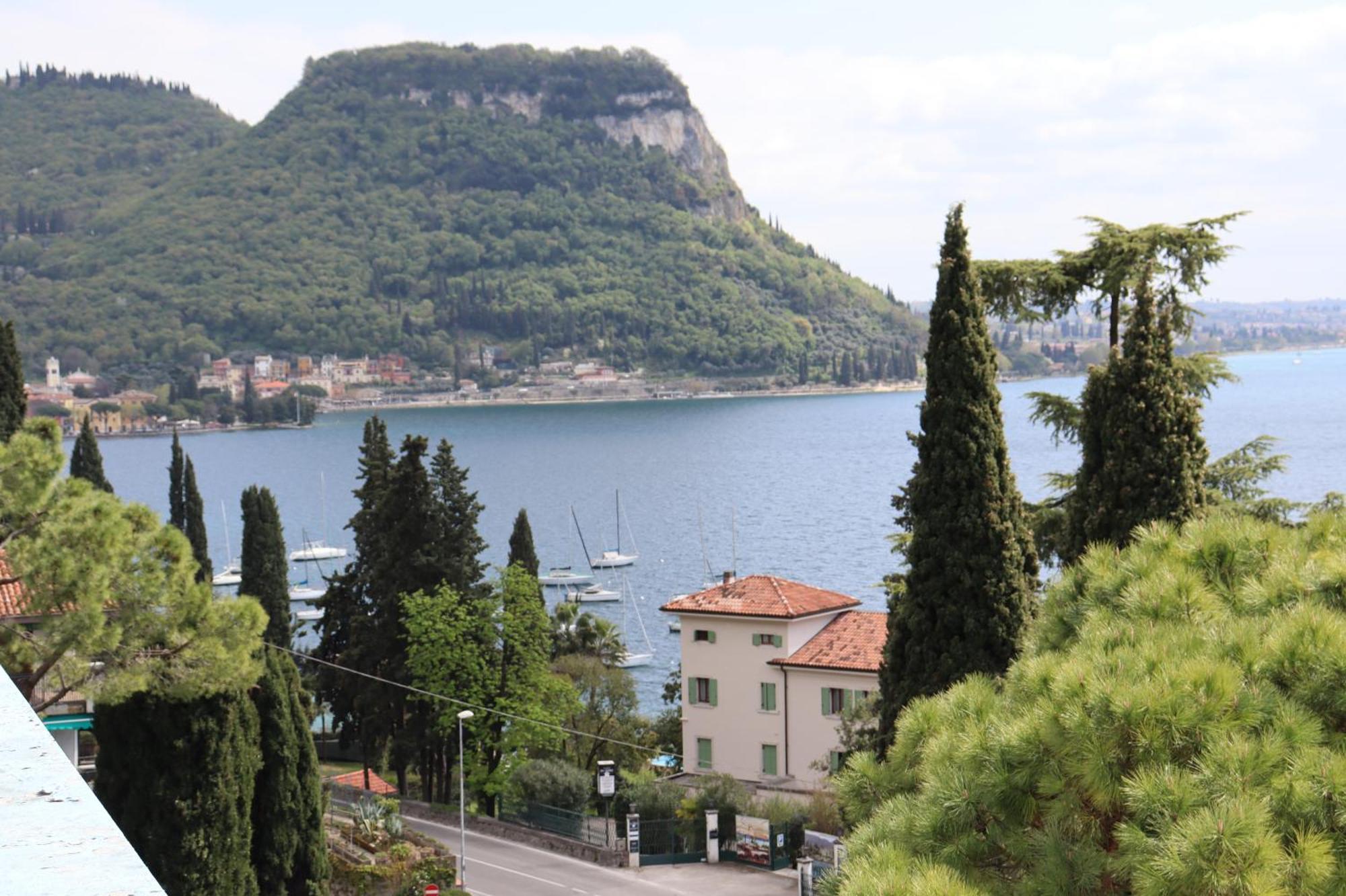 Monika Holiday 315 Magic Lake Garda  Bagian luar foto