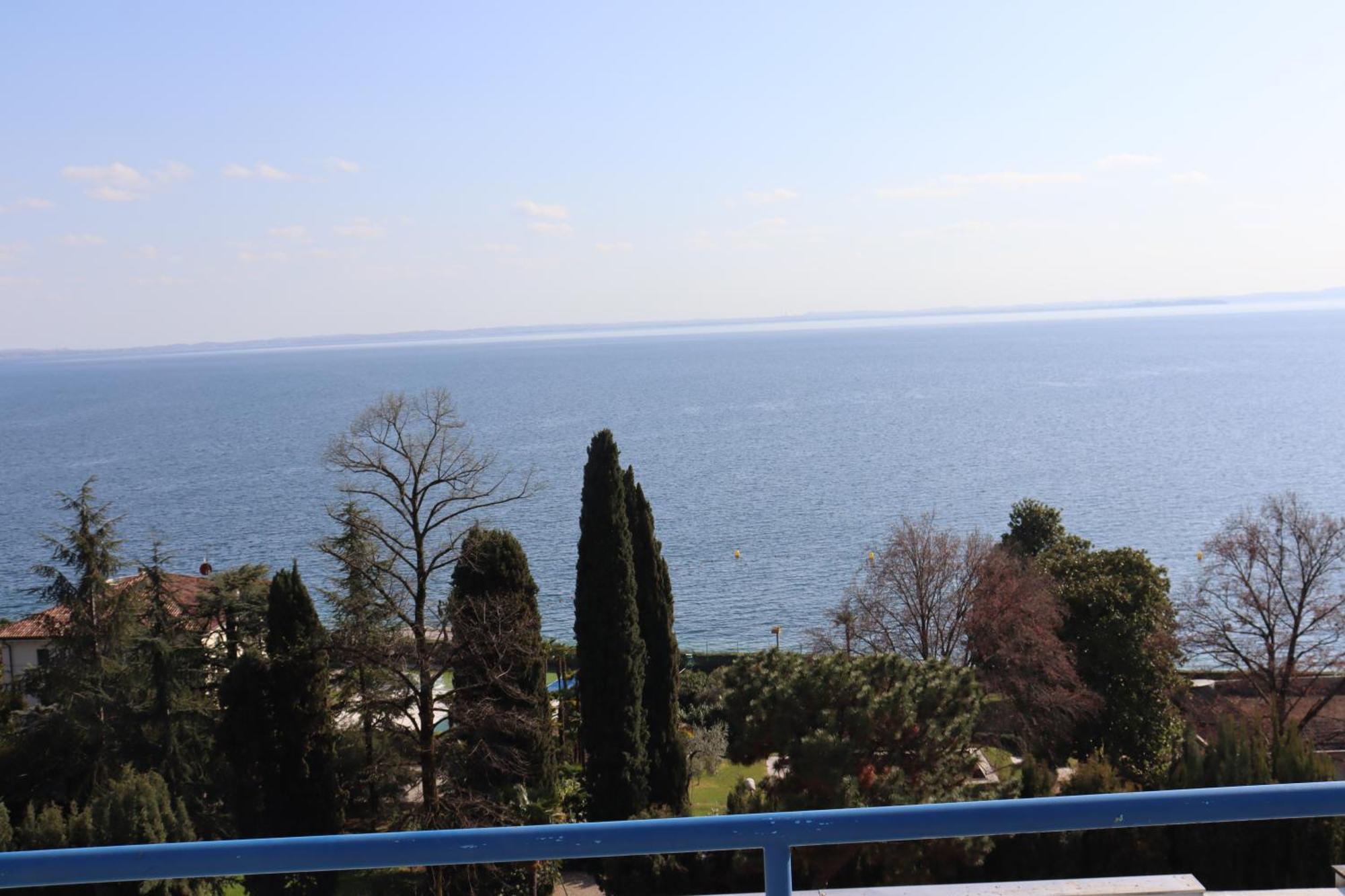 Monika Holiday 315 Magic Lake Garda  Bagian luar foto